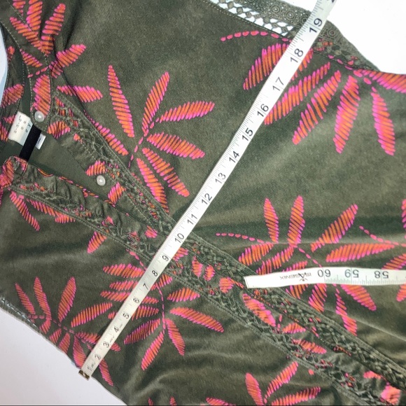 A New Day Women's Boho Green & Pink Print Sleeveless Details Top size L - Picture 8 of 11